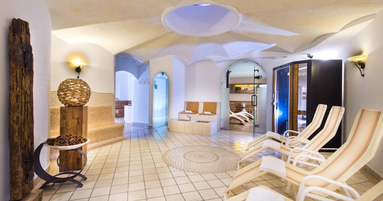 Hotel Alpenroyal Castelrotto Dış mekan fotoğraf