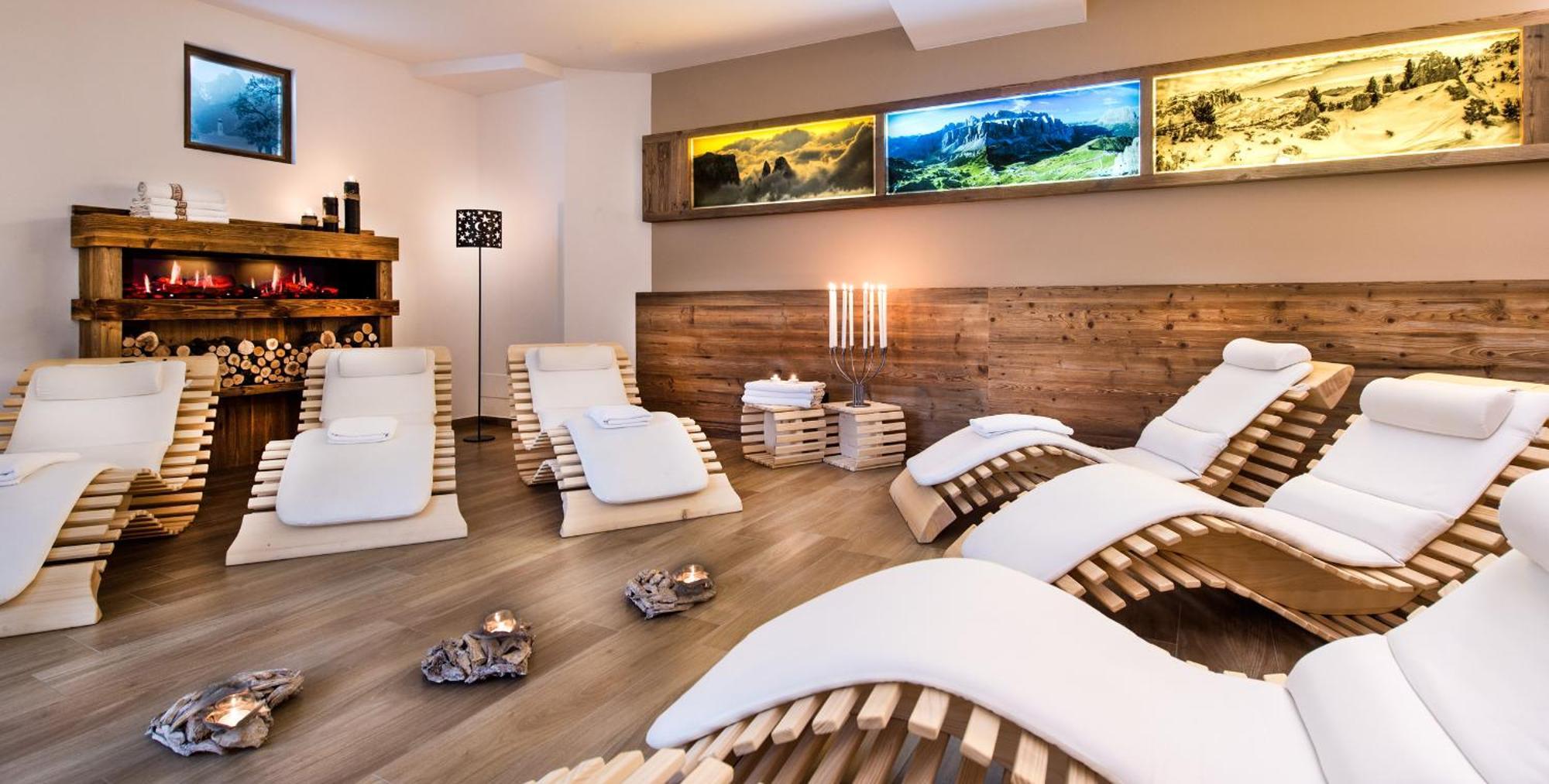 Hotel Alpenroyal Castelrotto Dış mekan fotoğraf